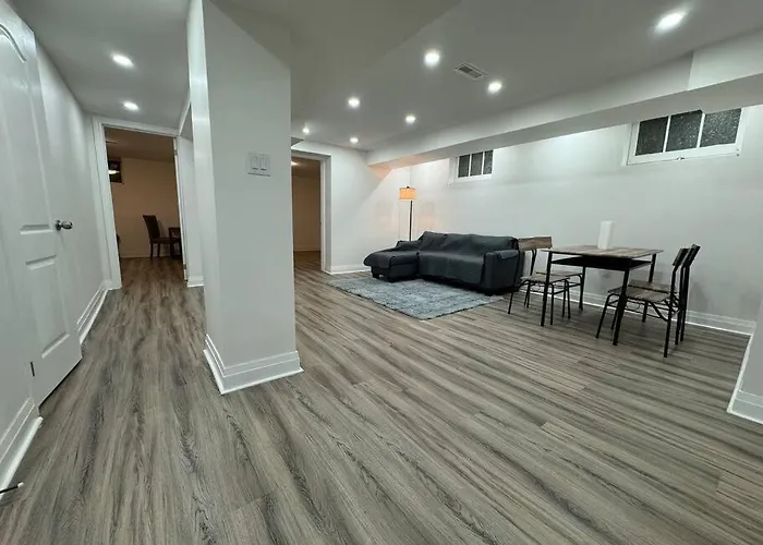 Spacious 2 Bedroom, 2 Bath Suite
