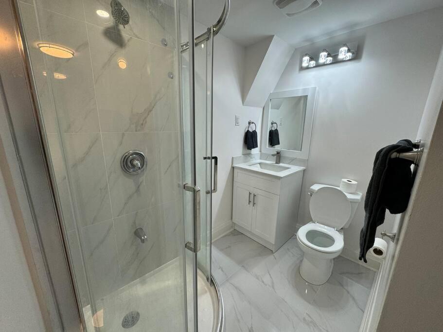 Spacious 2 Bedroom, 2 Bath Holiday home *
