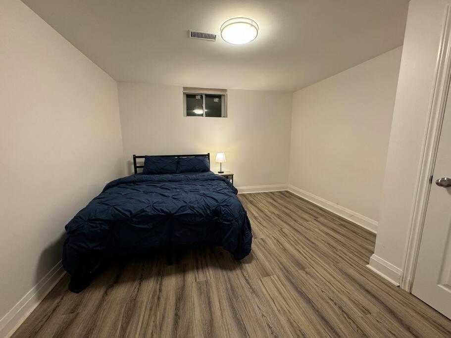 Spacious 2 Bedroom, 2 Bath Toronto