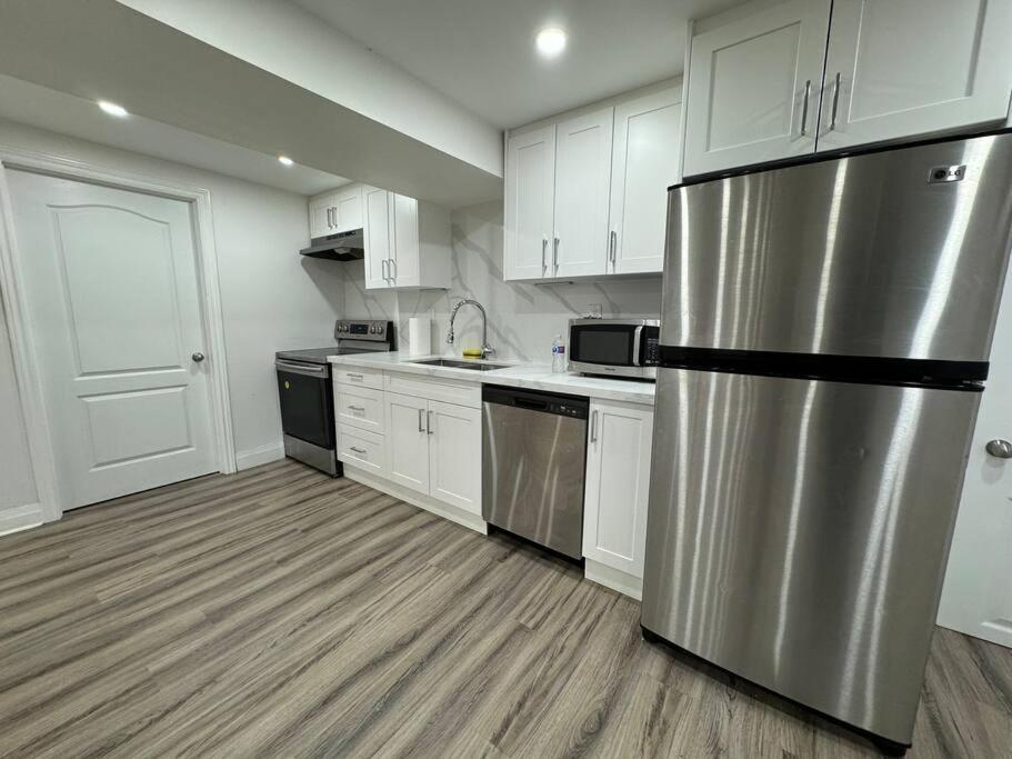 Holiday home Spacious 2 Bedroom, 2 Bath Toronto